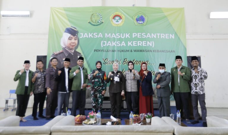Adakan Penyuluhan Hukum, LDII dan Kejari Cimahi Komitmen Bentuk Santri Taat Hukum