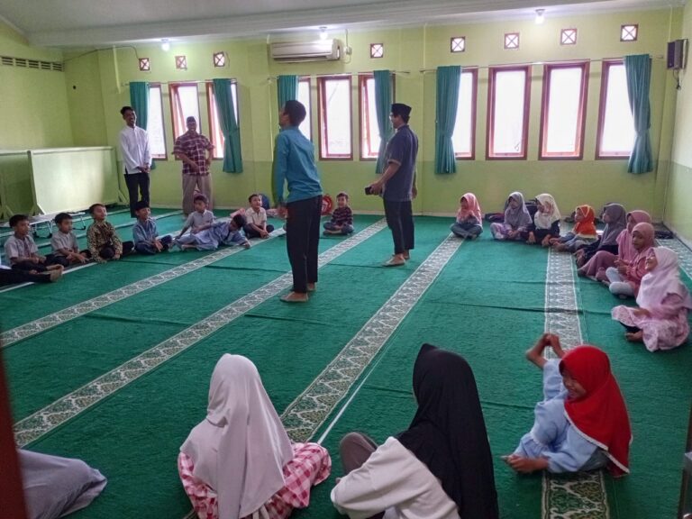 Pengajian Generus Caberawit di Masjid Al-Barokah Arcamanik Dorong Generasi Unggul dan Mandiri
