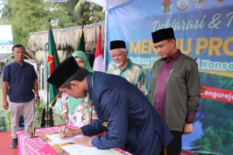 LDII Luncurkan 29 Karakter Luhur Bidang Lingkungan Hidup pada “Deklarasi dan Training of Trainer Program Kampung Iklim Lestari”