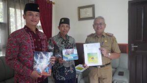 Baru LDII yang Mengirim Kalender 2025, Silaturahmi PC LDII dengan Camat Rancaekek