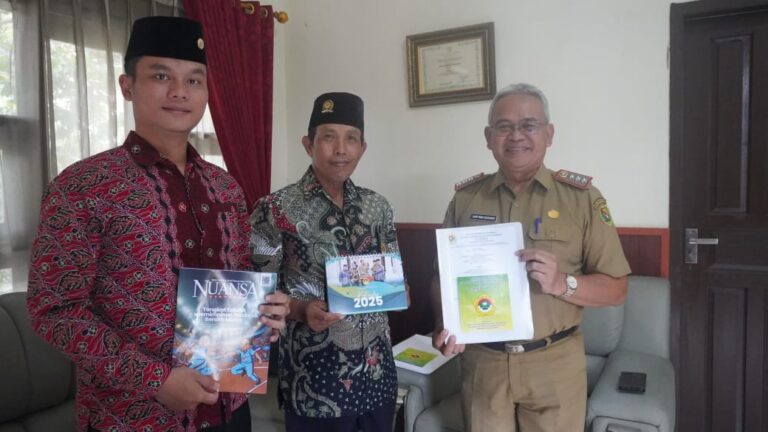 Baru LDII yang Mengirim Kalender 2025, Silaturahmi PC LDII dengan Camat Rancaekek