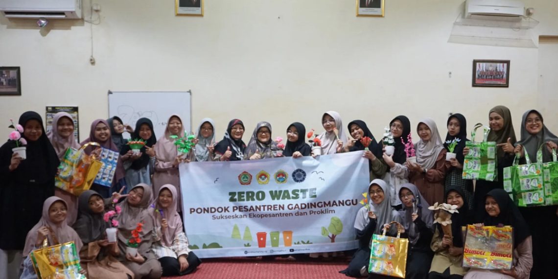 Ponpes Gadingmangu Dorong Kesadaran Lingkungan Melalui Pelatihan Praktis Konsep Zero Waste