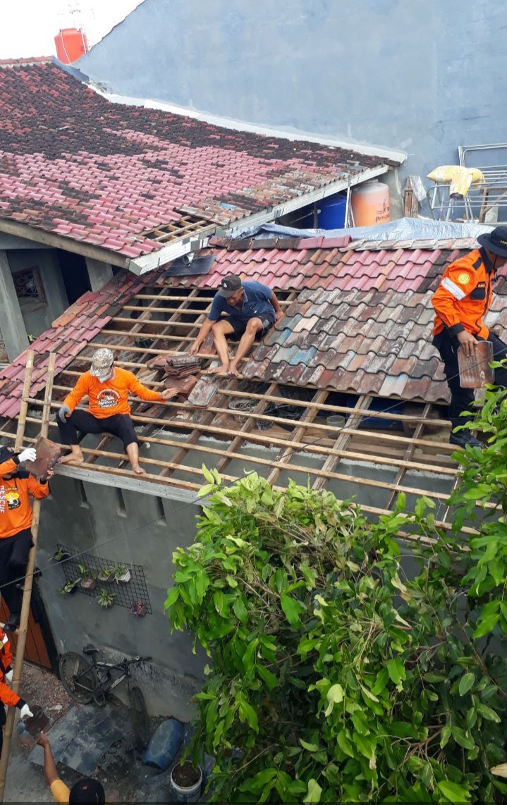 Dpd Ldii Kabupaten Bekasi Bersama Bpbd Gelar Aksi Peduli Pascabencana Di Sumber Jaya (1)