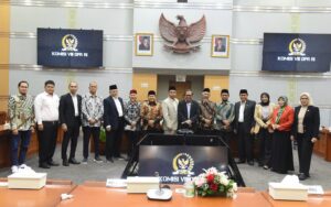 Foto bersama ldii dorong lima poin kunci revisi uu pengelolaan dana haji