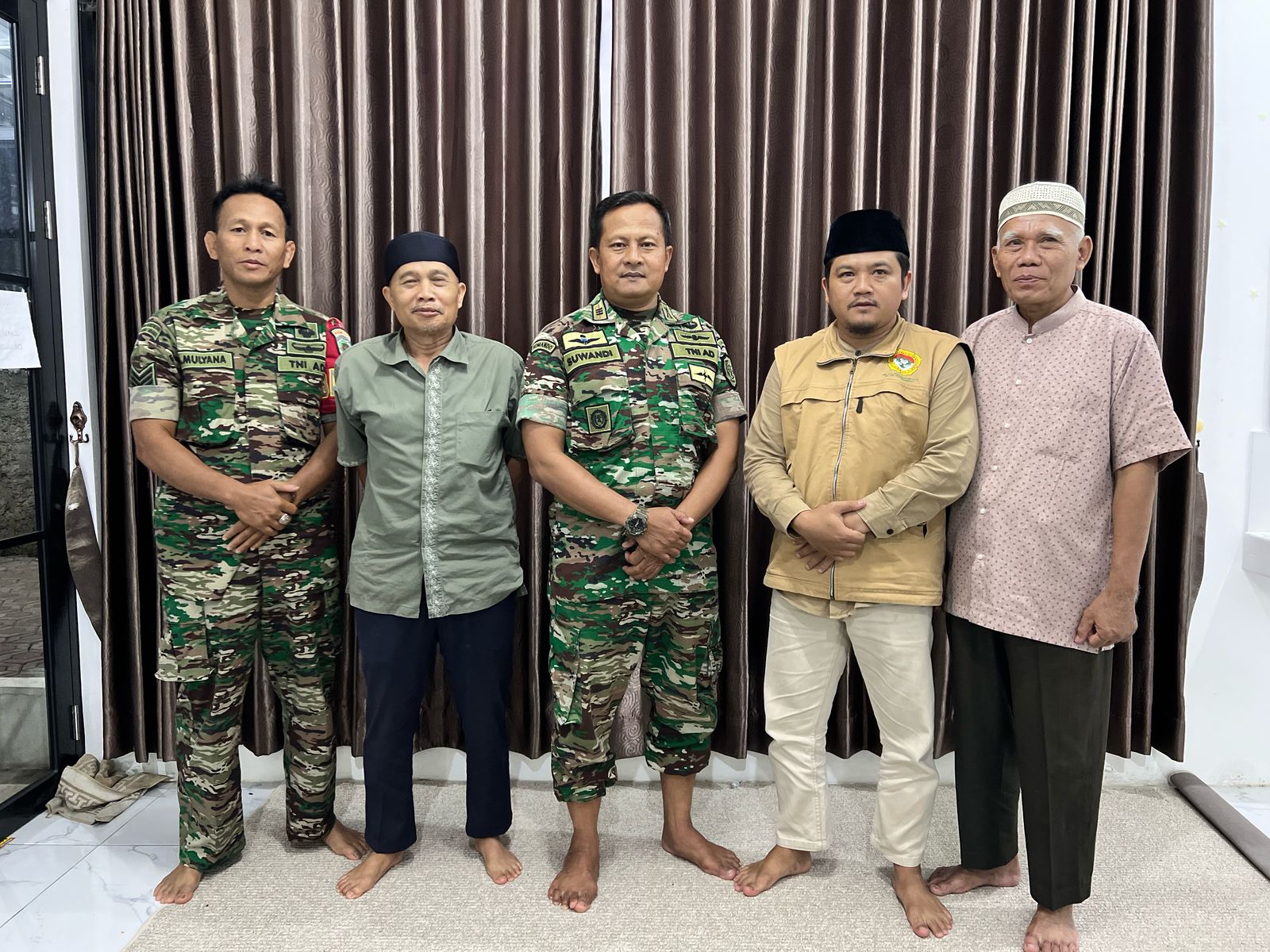 Ldii Dan Danramil Mekarrahayu Bahas Pembelian Gabah Petani Dan Penanganan Sampah (4)