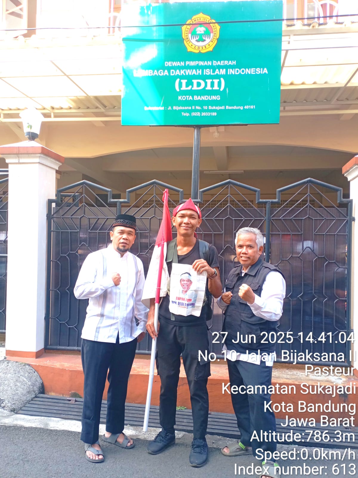 Berita inspiratif novrizal generasi muda ldii pejuang lingkungan