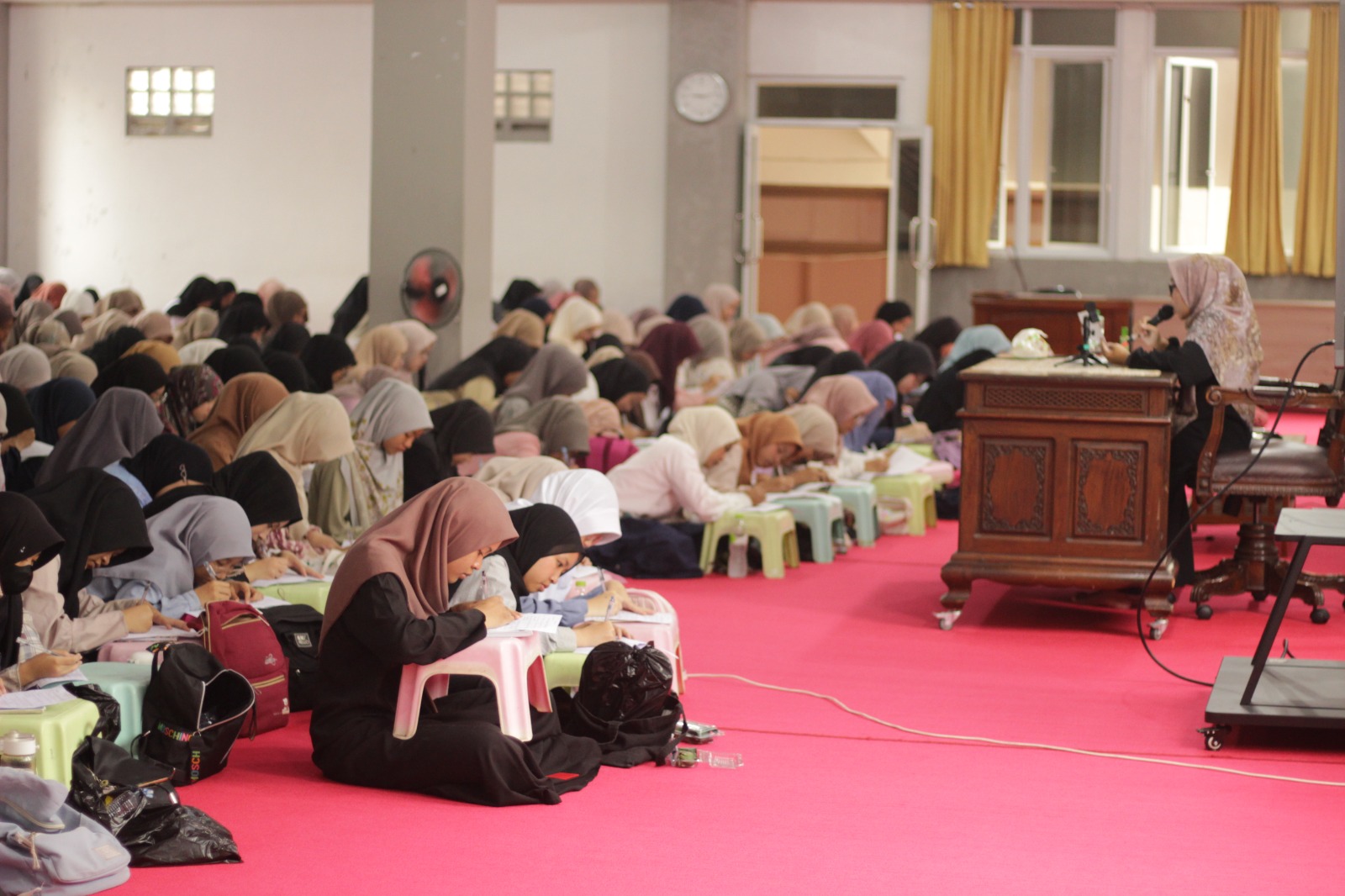 Ldii kota bandung gelar pengajian keputrian (3)