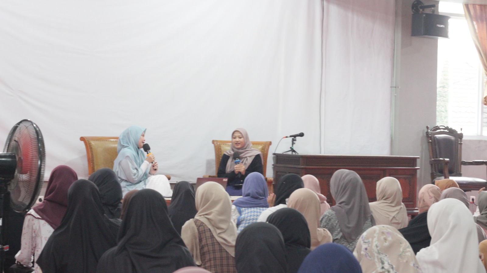 Ldii kota bandung gelar pengajian keputrian (4)