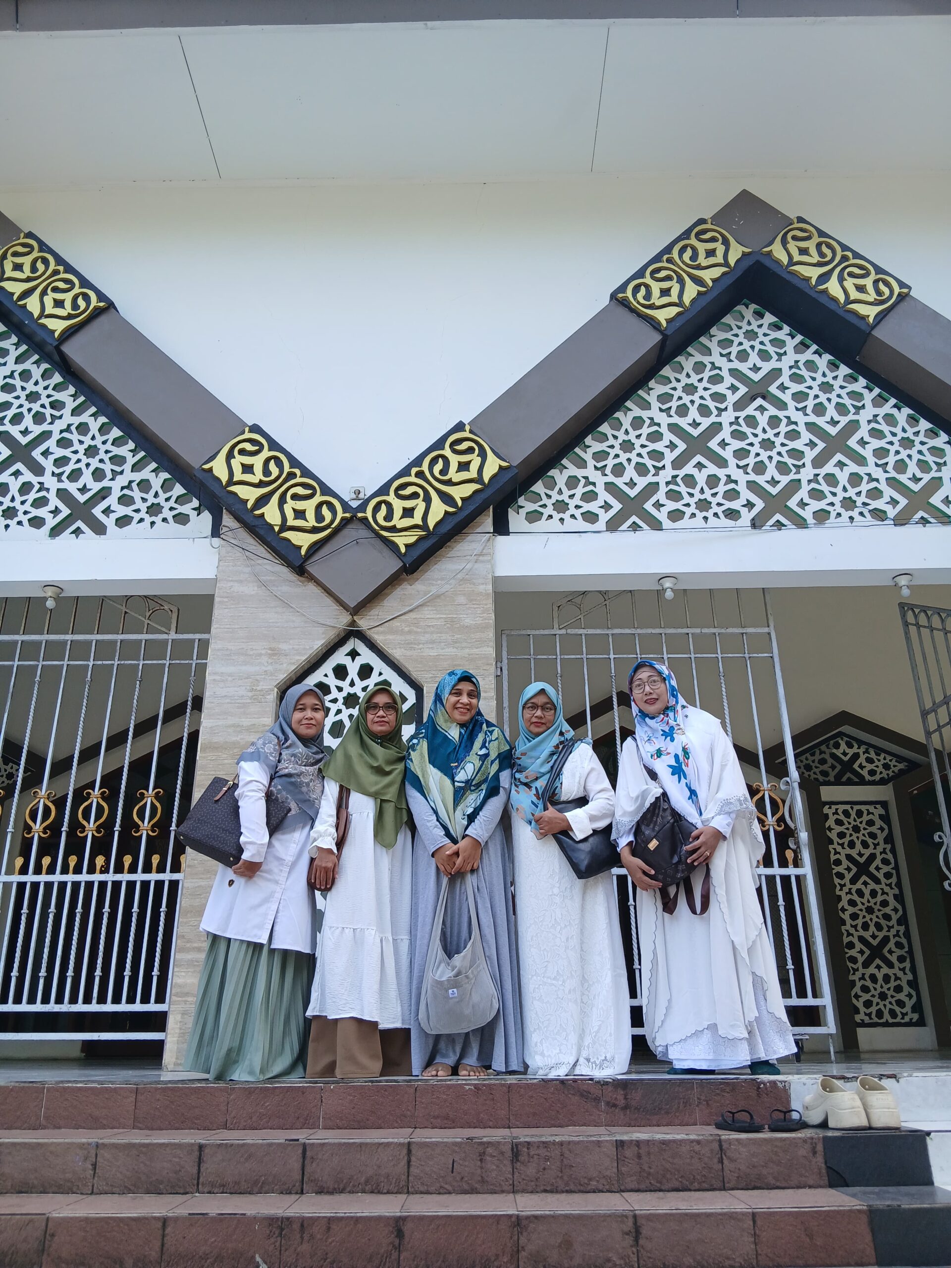 Ldii mekarrahayu ikut pengajian ibu ibu kabupaten bandung (1)