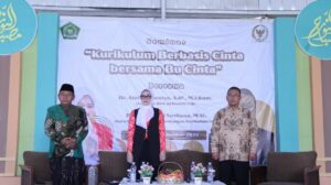 Komisi VIII DPR RI Sosialisasikan Kurikulum Berbasis Cinta di Cimahi