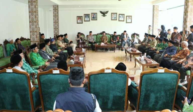LDII Kabupaten Bandung Turut Menandatangani Deklarasi Damai Bersama Bupati Dadang Supriatna