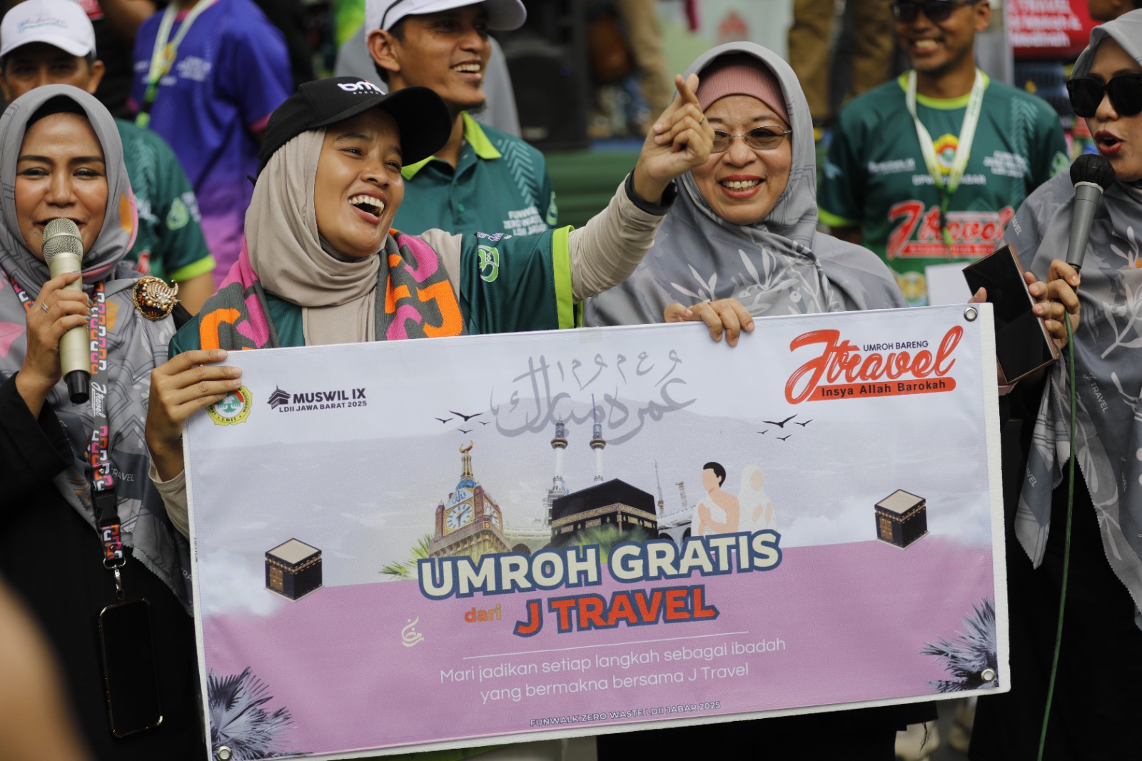 Hadiah Umroh Jadi Penutup Manis Fun Walk Zero Waste LDII Jabar 2025 di Bandung