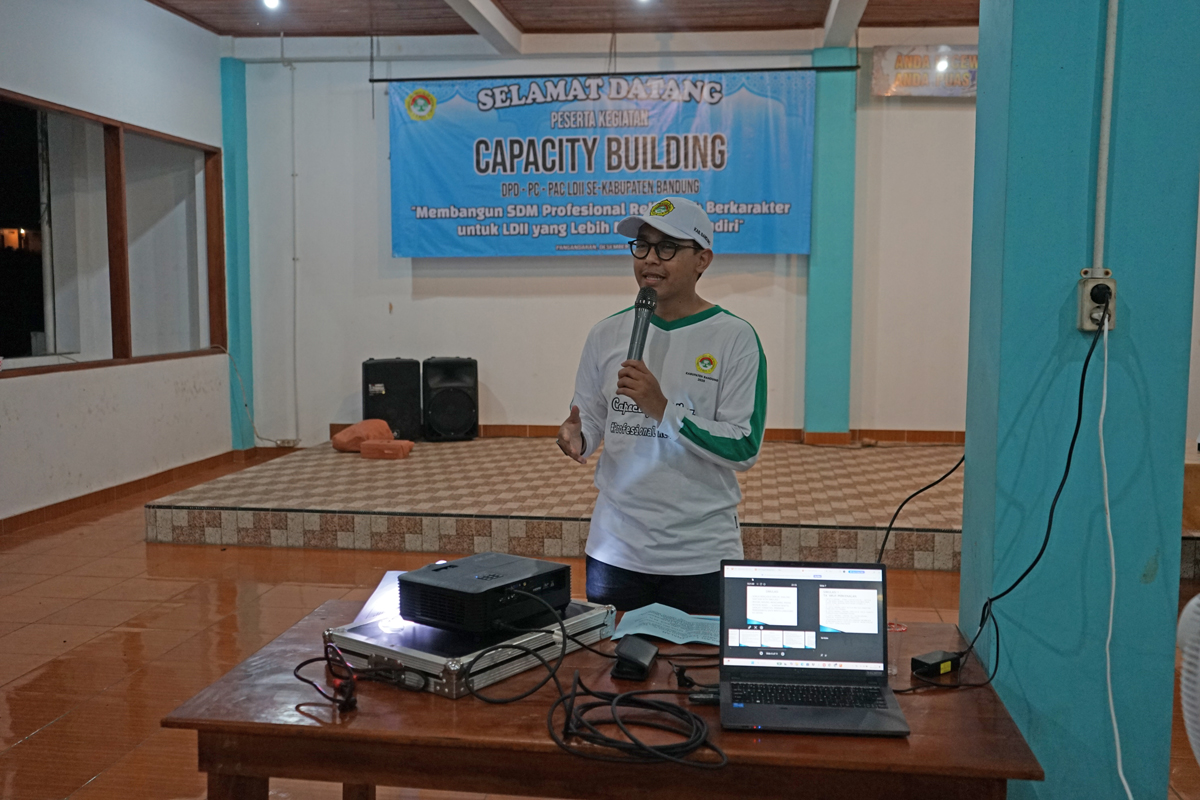 Literasi Digital Bermedia Sosial Dinar