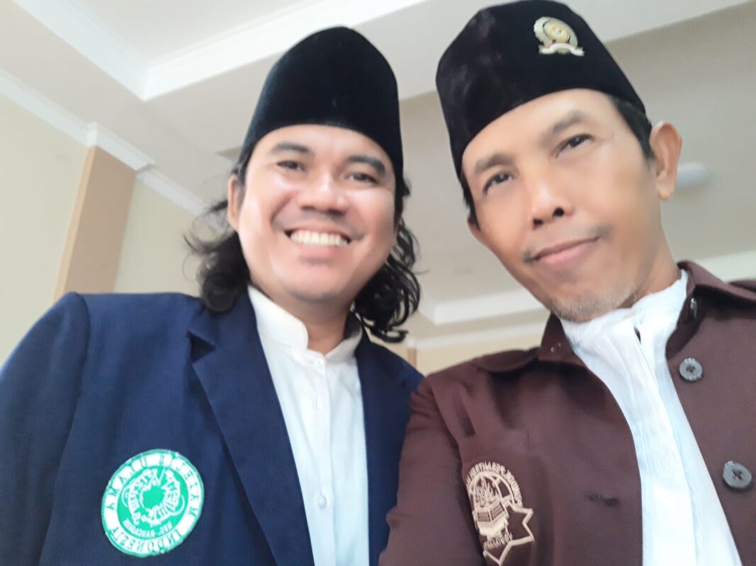 Andi Mulya Swafoto dengan Sekjen MUI Kec Rancaekek Ustaz H Asep Nurjaman