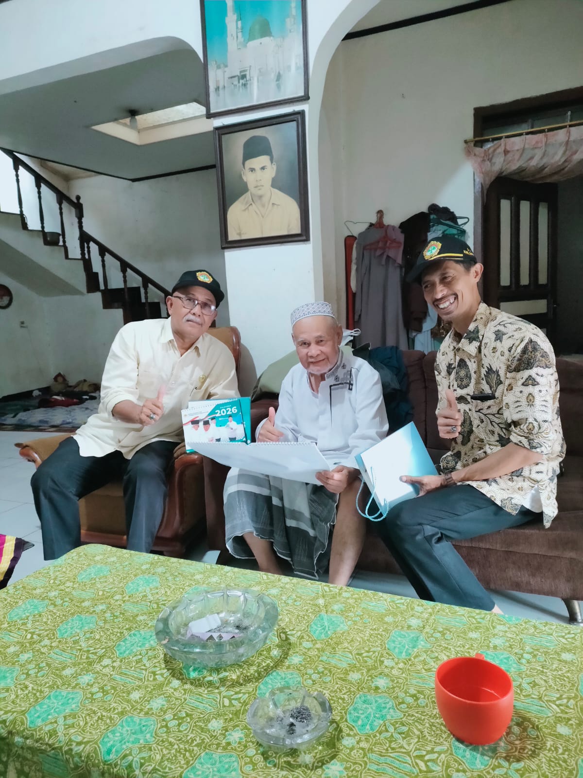 PC LDII Baleendah Silaturahim dengan Forkopimcam, Serahkan Kalender 2026 dan Majalah Nuansa (10)