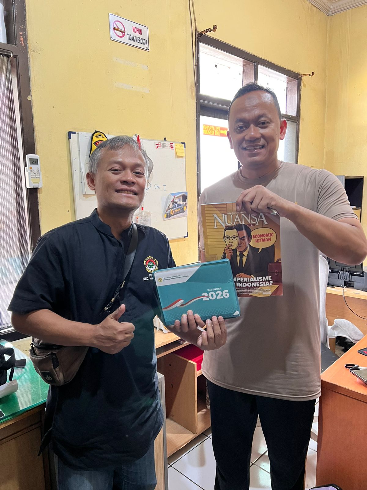Silaturahim PC LDII Margaasih Lewat Pendistribusian Kalender 2026 (1)