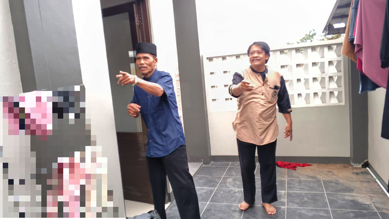 Usman Ali Menengok perkembangan Masjid Raudhatul Jannah