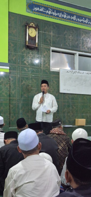 Safari Ramadan Tarawih Keliling Bupati Bandung kelima di Paseh (7)