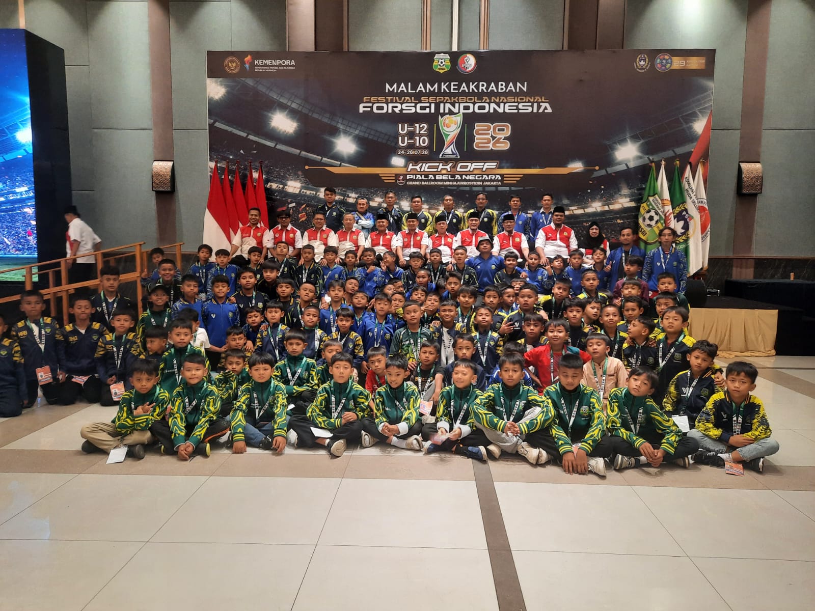 Pemain FORSGI Kabupaten Bandung Perkuat Tim Jabar di Piala Bela Negara 2026 Foto Bersama Jajaran Pengurus FORSGI Nasional