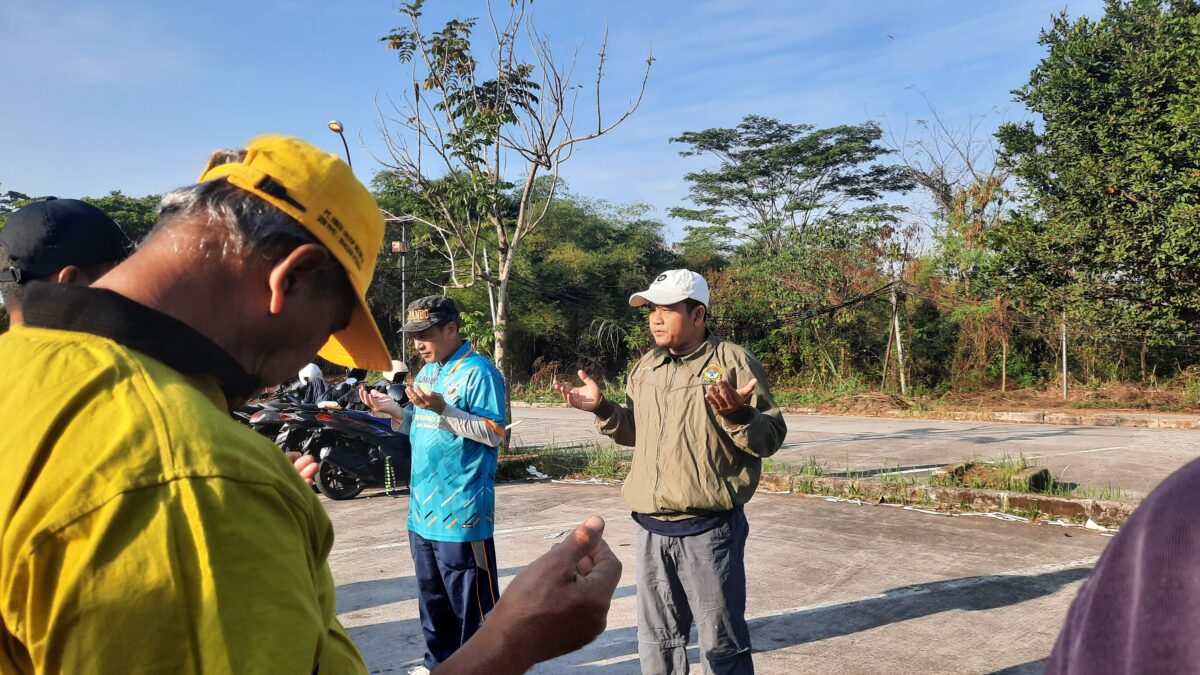 PAC LDII Mekarrahayu Jalan Sehat ke Stadion Si Jalak Harupat
