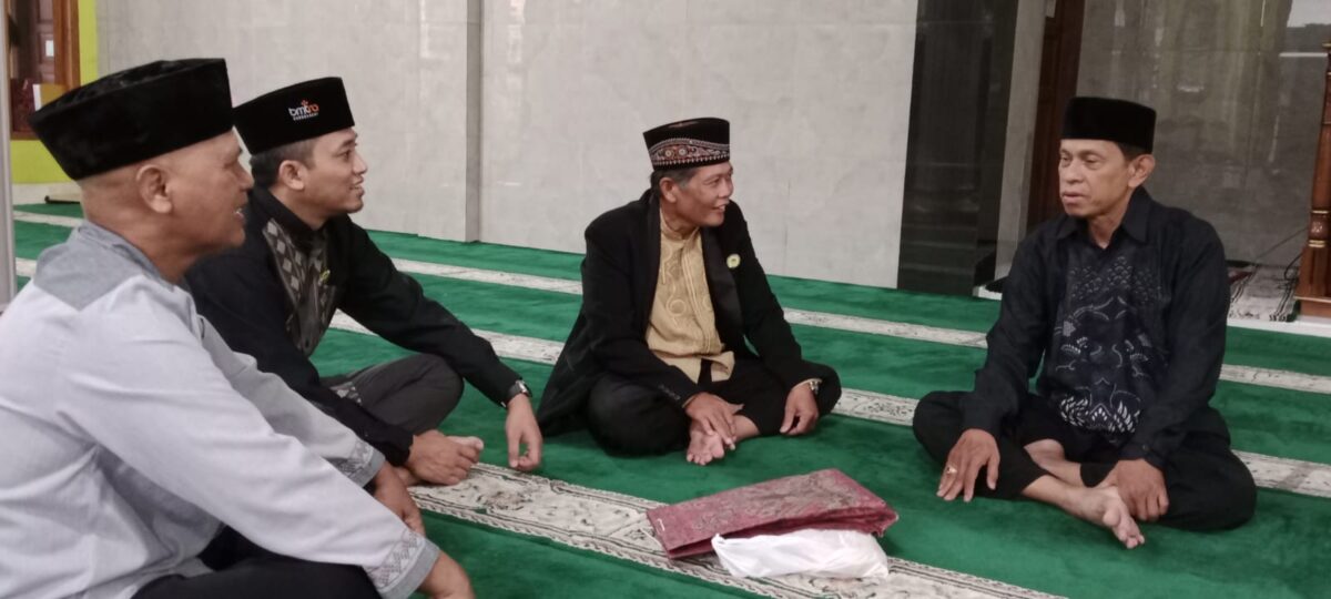 Perkuat Ukhuwah, Pengurus Baru PAC LDII Baleendah Audiensi dengan Ketua MUI dan Babinsa (2)